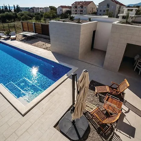 Ctks171/luxurious With Private Pool (adults Only) Villa